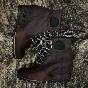 Sorel wedge booties